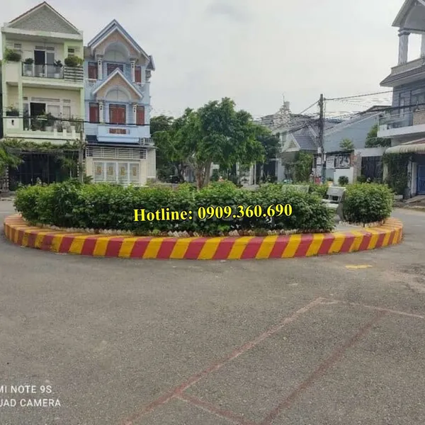MUA ĐẤT NỀN DĨ AN- Chính chủ cần bán lại lô đất 100 m2-   khu TDC SIÊU THỊ GO -  ĐÔNG HÒA, TP. Dĩ An, Bình dương