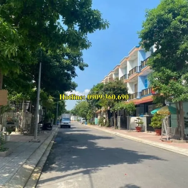 ĐẤT DĨ AN GIÁ RẺ – Chính chủ cần bán gấp 2 nền  đất khu phố Đông An, phường Tân Đông Hiệp, Thành phố Dĩ an, tỉnh Bình dương