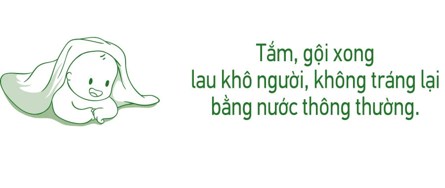 Cách sử dụng Sữa tắm Elemis để trị dứt điểm rôm sảy cho bé