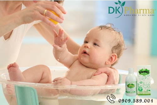 Sữa tắm cho bé elemis Trẻ tắm sữa bằng elemis là tốt nhất