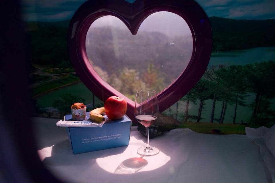 Xe đi sapa - Xe giường đôi cabin Valentine Xe đi sapa - Xe giường đôi cabin Valentine