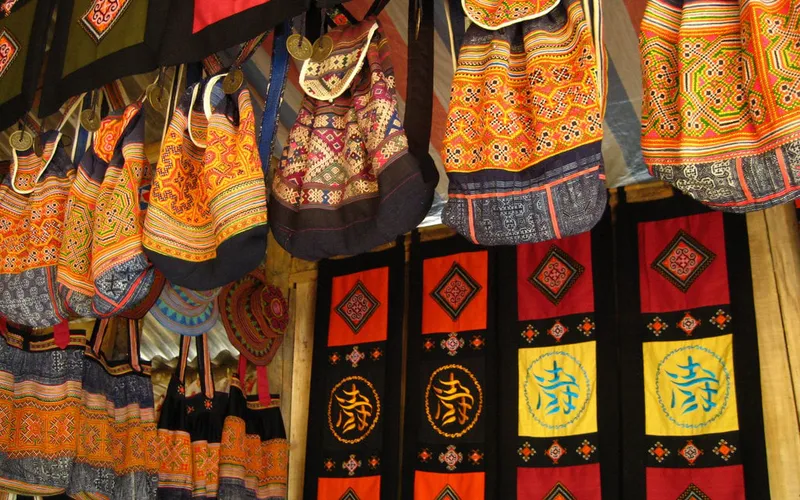 Chợ tình Sapa - Nét đẹp văn hóa của người Mông ở Tây Bắc
