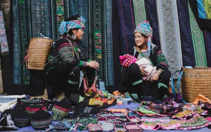 Kinh nghiệm mua vé tàu đi lào cai để đi du lịch Sapa