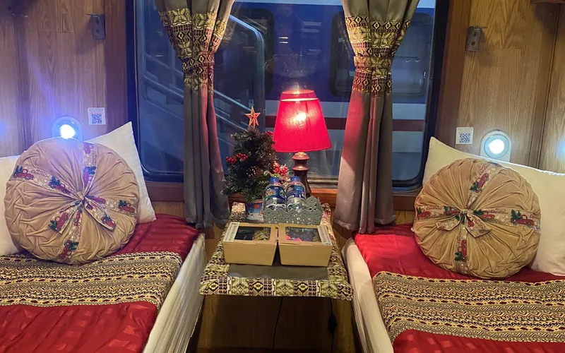 SAPA TRAIN TICKET - FANSIPAN EXPRESS TRAIN