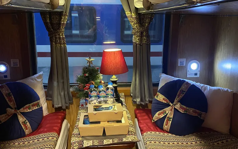 SAPA TRAIN TICKET - FANSIPAN EXPRESS TRAIN