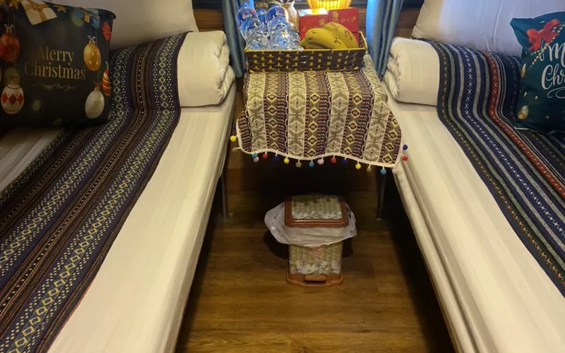 SAPA TRAIN TICKET - FANSIPAN EXPRESS TRAIN
