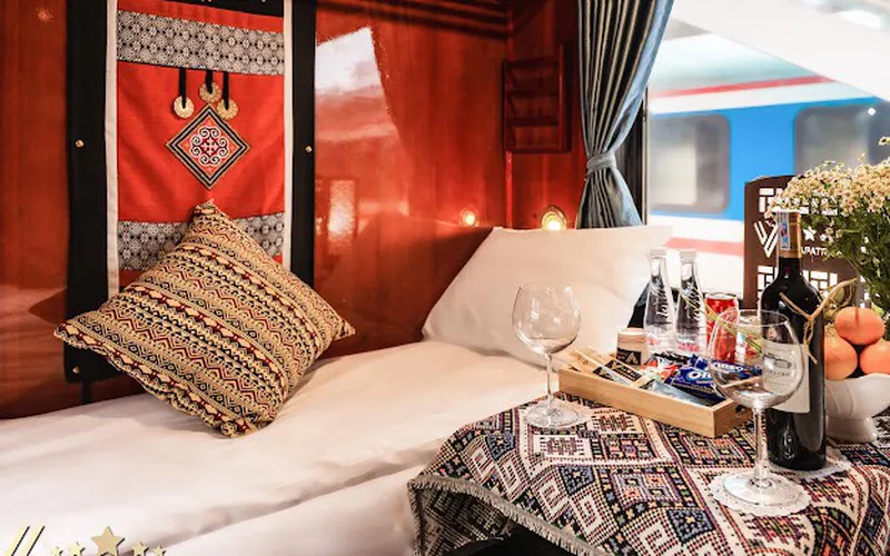 SAPA TRAIN TICKET - VIC  SAPA TRAIN