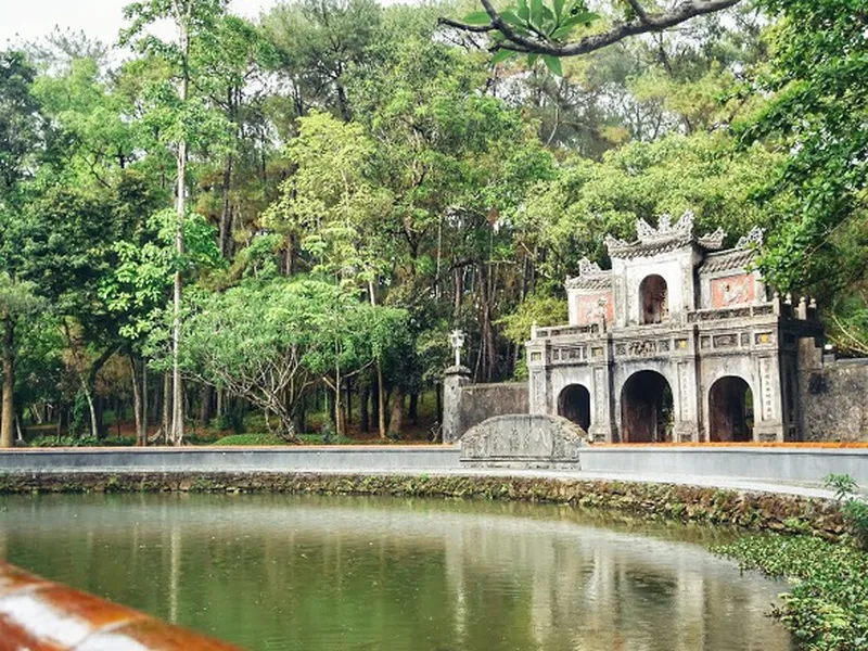 Hue Travel – Where History, Nature, and Cuisine Meet in One City
