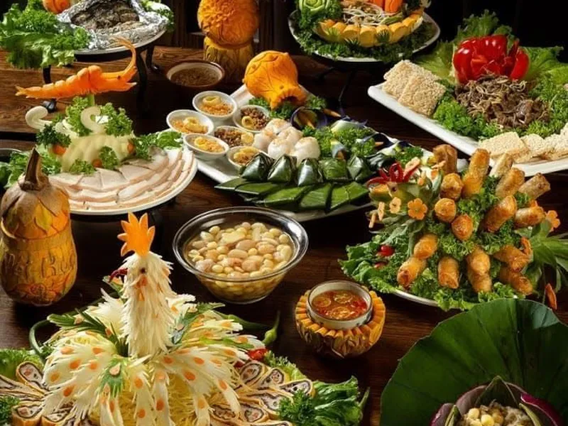 Hue's Cuisine: Discover Hue Through Food - Top Dishes & Must-Try Street Food for Hue Travel