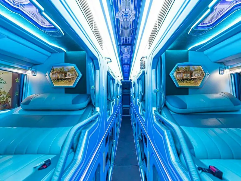  CAMEL Travel ( 17h00 - Hàng ngày)