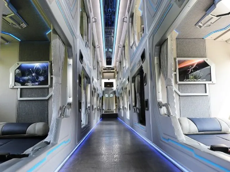  CAMEL Travel ( 14h00 - Hàng ngày)