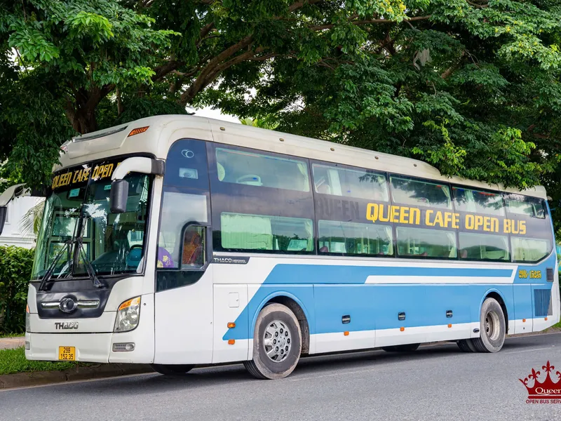 XE  HÀ NỘI - HUẾ - HÀ NỘI -  QUEEN TOURIST