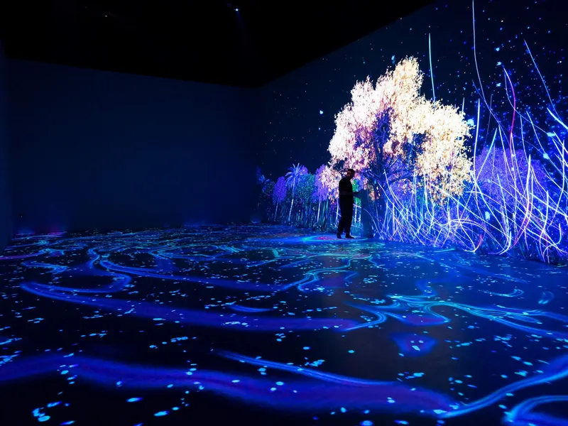 A New Wave of Creativity: Discover Hue Through Its Art Spaces and Contemporary Crafts