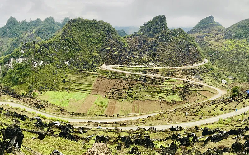 Hà Nội - Hà Giang 5 ngày 4 đêm: Lũng Cú - Đồng Văn - Mèo Vạc - Du Già