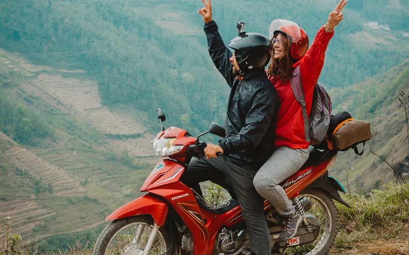 HA GIANG LOOP MOTORBIKE TOUR 4 NIGHTS 3 DAYS (EASY DRIVING - MORE RELAX)