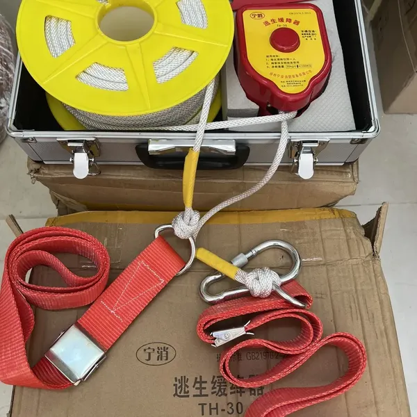 Dây Thoát Hiểm Thả Chậm PCCC