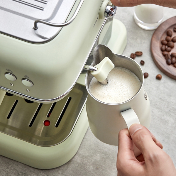 Máy pha cà phê Espresso tự động Bear KFJ-E12Q5 (pha được viên nén)