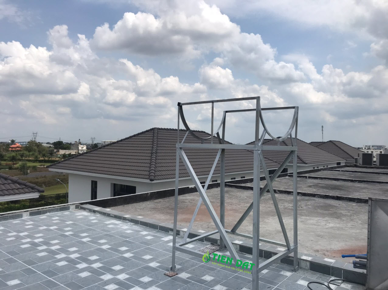 hàn giá đỡ bồn nước\ hàn giá đỡ bồn nước