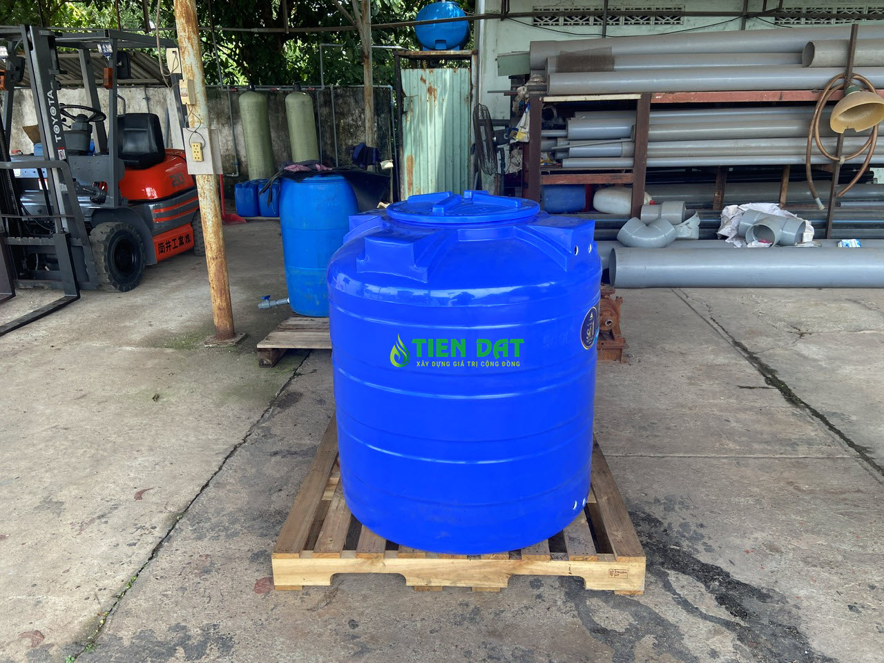 Vệ sinh bồn nước nhựa Vệ sinh bồn nước nhựa