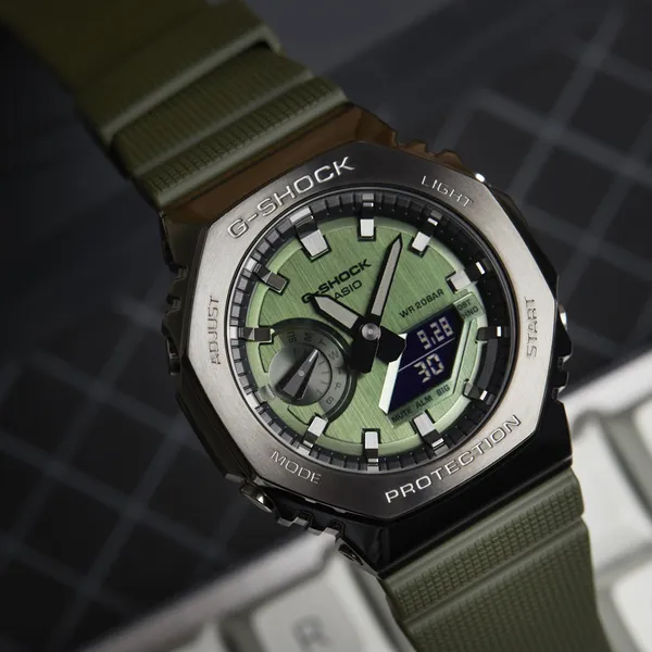 CASIO G-SHOCK GM-2100B-3A