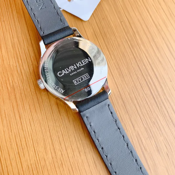 CALVIN KLIEN K7V231C1