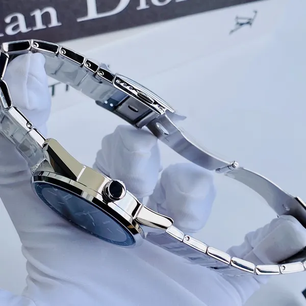 Đồng Hồ Citizen 42mm Nam AW0081-54L