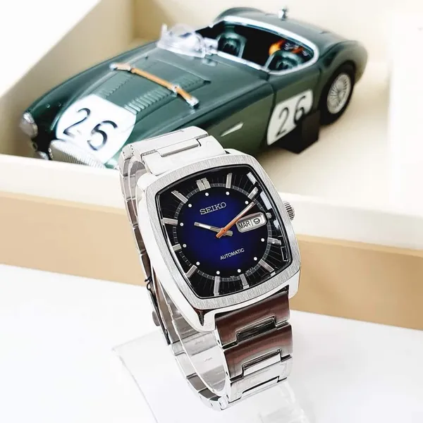 Đồng hồ Seiko SNKP23K1