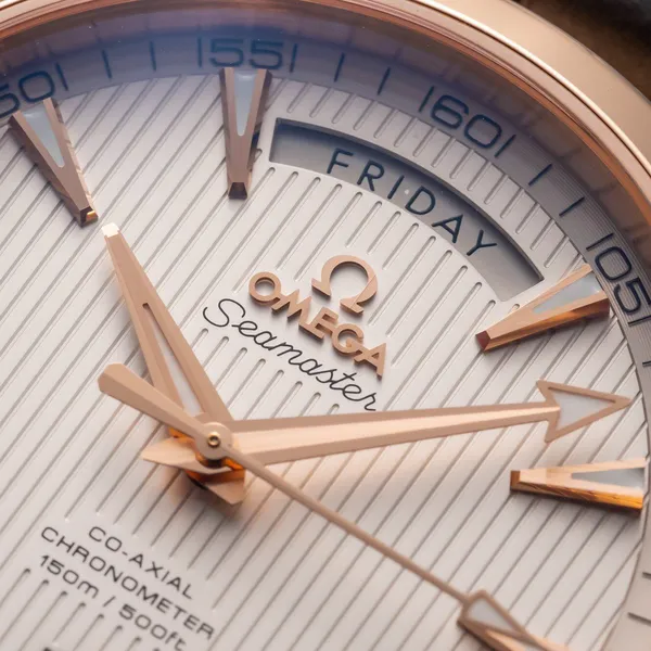 Omega Seamaster Aqua Terra Day-Date 18K Rose Gold 231.53.42.22.02.001