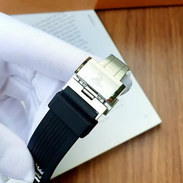 Bulova Precisionist Men's Special Grammy Edition  98B319