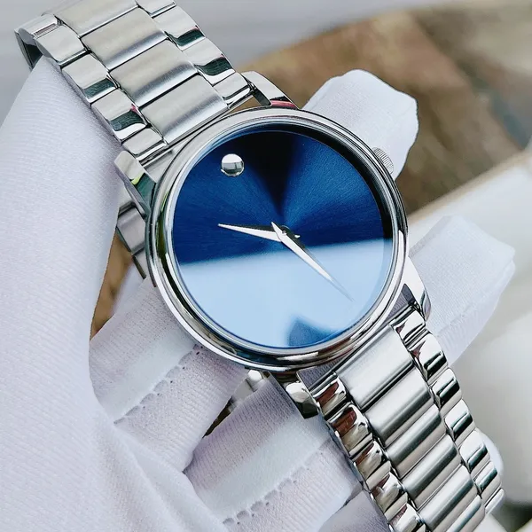 MOVADO CLASSIC MUSEUM QUARTZ NAVY 39MM