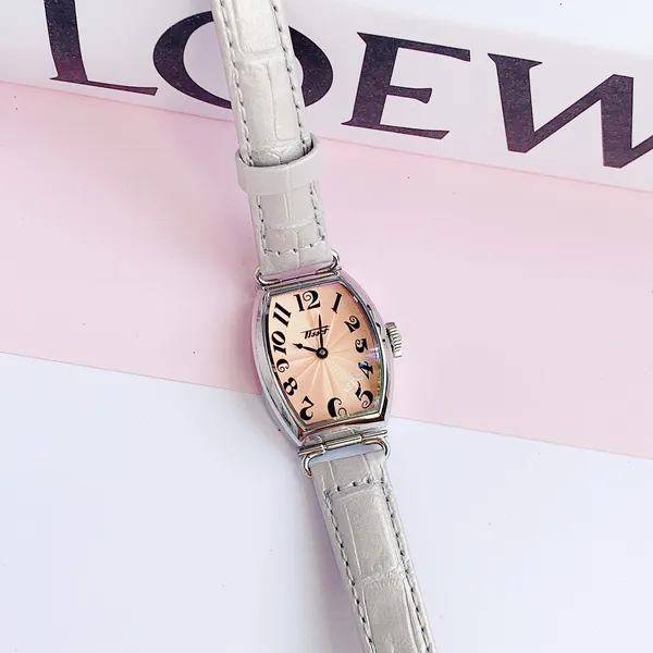 TISSOT HERITAGE PORTO SMALL LADY T128.109.16.282.00