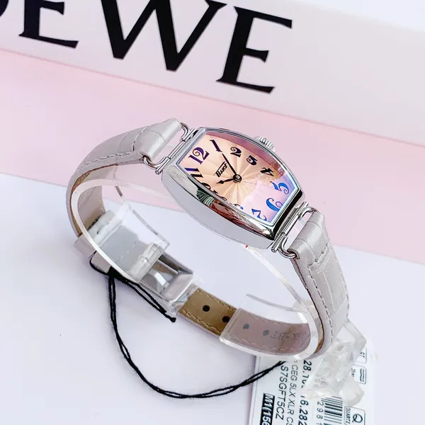 TISSOT HERITAGE PORTO SMALL LADY T128.109.16.282.00