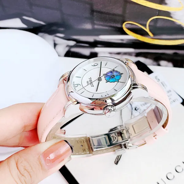 TISSOT T050.207.16.117.00 – NỮ – KÍNH SAPPHIRE – AUTOMATIC (TỰ ĐỘNG) – DÂY DA – MẶT SỐ 35MM