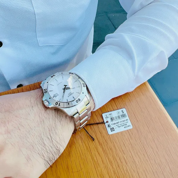 TISSOT V8 AUTOMATIC SILVER DIAL T106.407.11.031.01