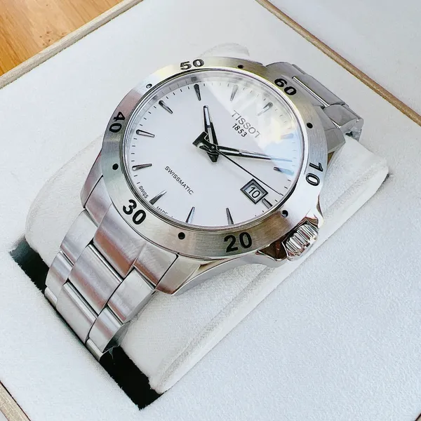 TISSOT V8 AUTOMATIC SILVER DIAL T106.407.11.031.01