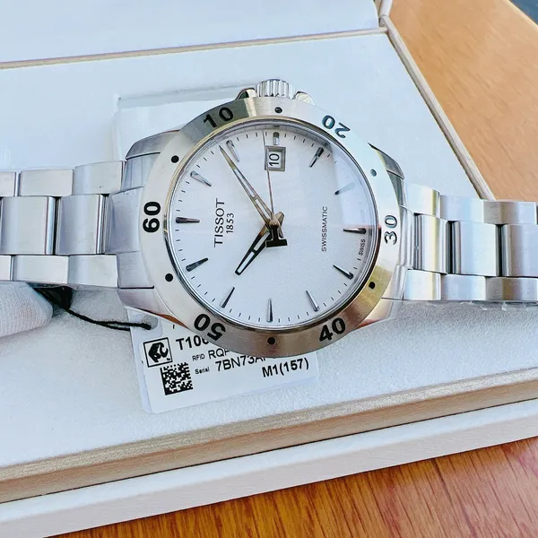 TISSOT V8 AUTOMATIC SILVER DIAL T106.407.11.031.01