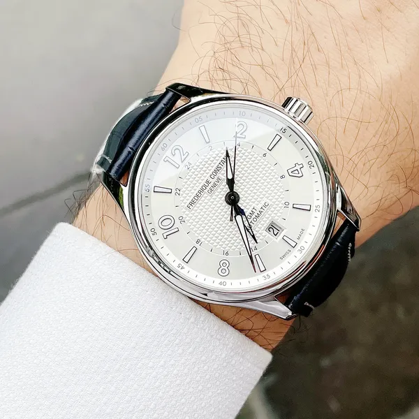 Frederique Constant Runabout GMT FC-350RMS5B6