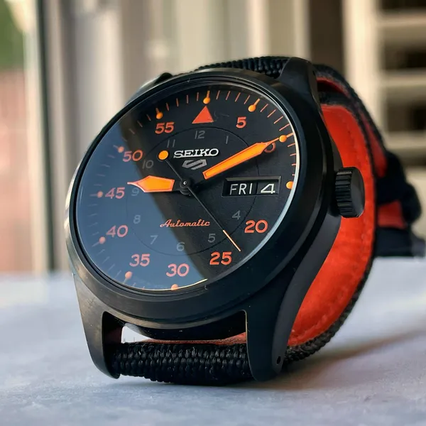 Seiko 5 Mens Black/Orange Sports Watch ( SRPH33K1 )  ( SRPH33K )