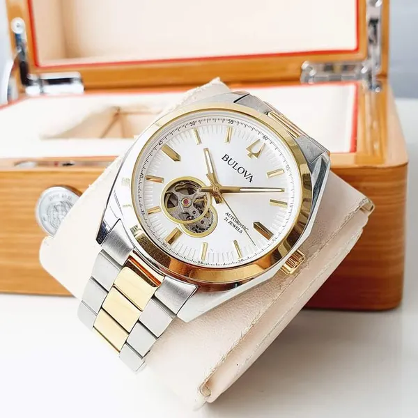 BULOVA SURVEYOR AUTOMATIC 98A284