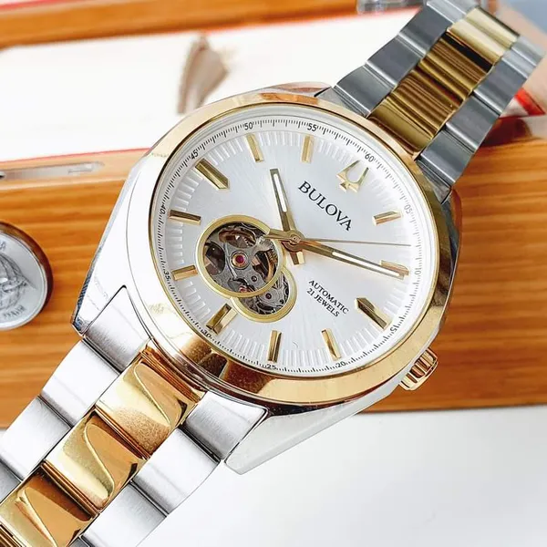 BULOVA SURVEYOR AUTOMATIC 98A284