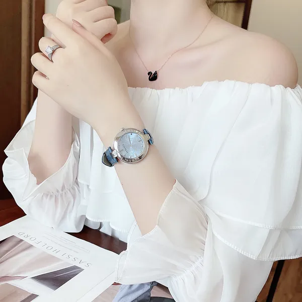 VERSACE NEW LADY WOMEN'S WATCH VE2J00121