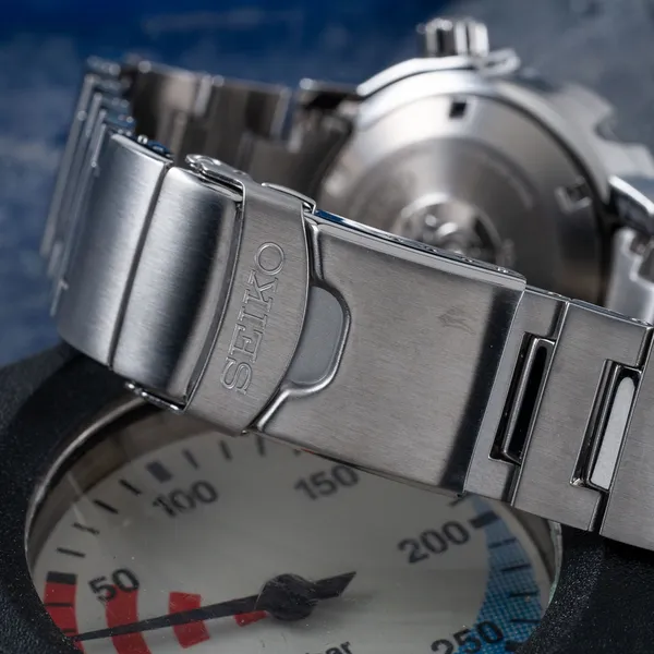 Seiko Prospex “Save The Ocean Antarctica” Iced Monster SRPG57K1 Limited Edition - Phiên bản đặc biệt đầy ấn tượng
