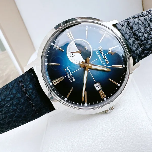 BULOVA Automatic Blue 96B374 - Mẫu kính cong đỉnh cao