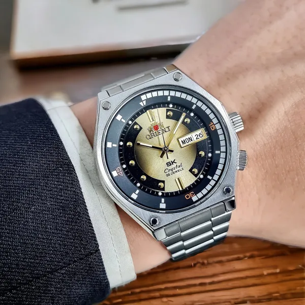 Orient Automatic SK RA-AA0B01G19B - Dáng vẻ cổ điển cuốn hút