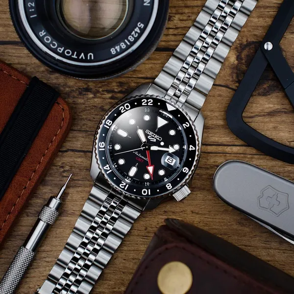 Đồng Hồ Seiko 42.5mm Nam SSK001K1