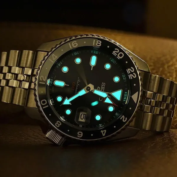 Đồng Hồ Seiko 42.5mm Nam SSK001K1