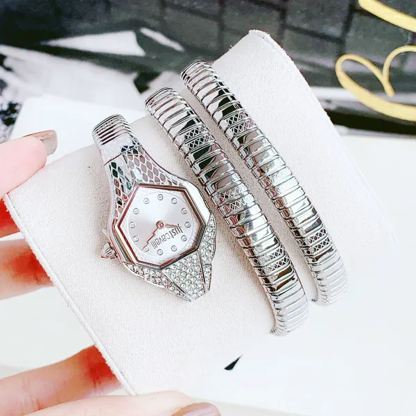 JUST CAVALLI  JC1L193M0015