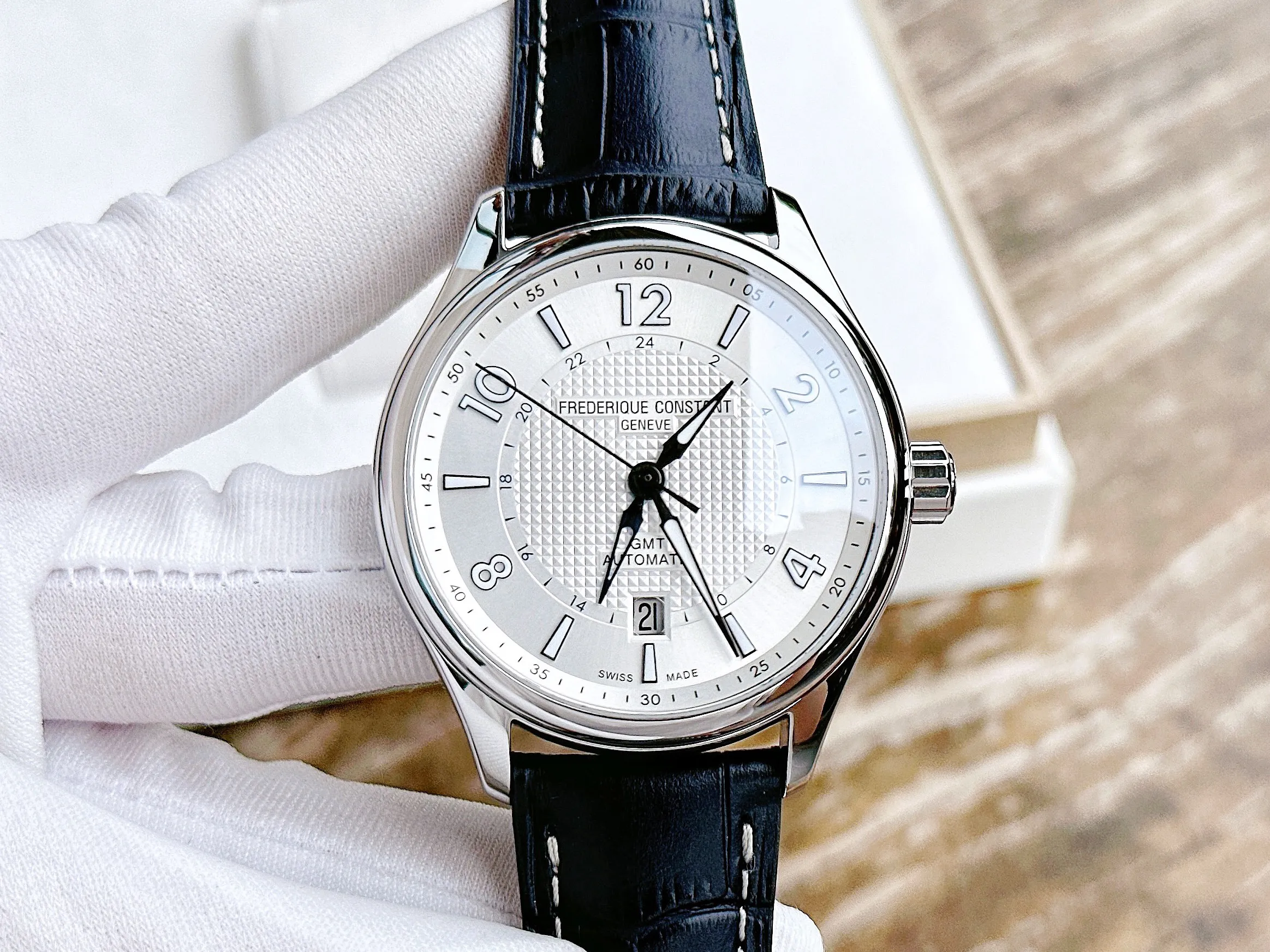 Frederique constant store runabout gmt automatic