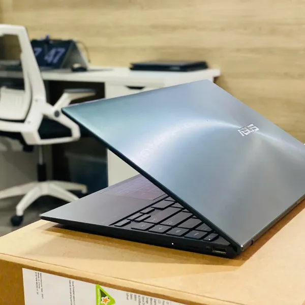 Laptop Asus ZenBook UX425EA i5 1135G7/8GB/512GB/14''/FHD IPS