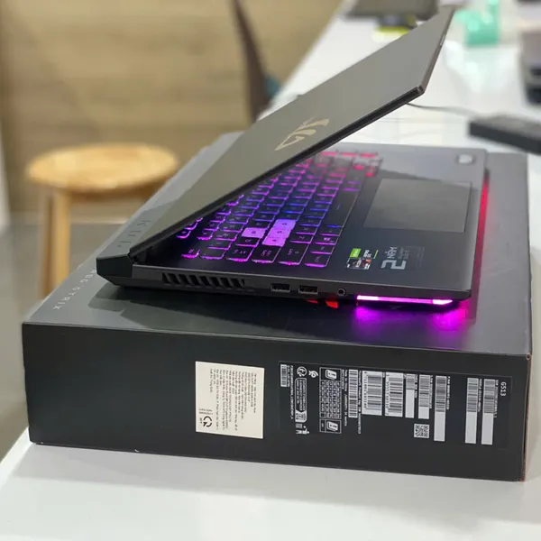Laptop Asus ROG Gaming G513IH-HN015T R7 4800H/8GB/512GB SSD/GTX1650 4GB/Win10